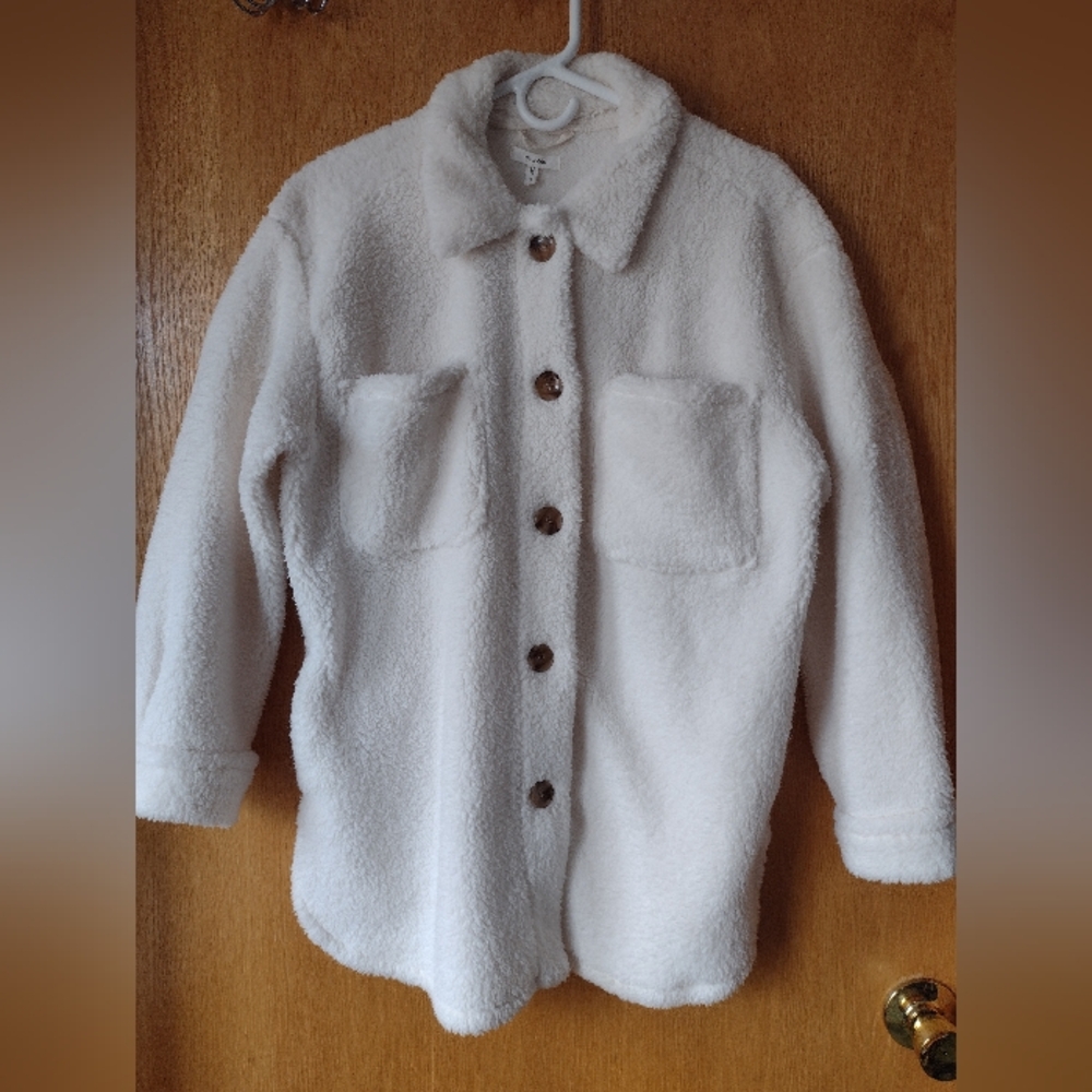 Maurices Relaxed Fit Sherpa Shacket Size Small